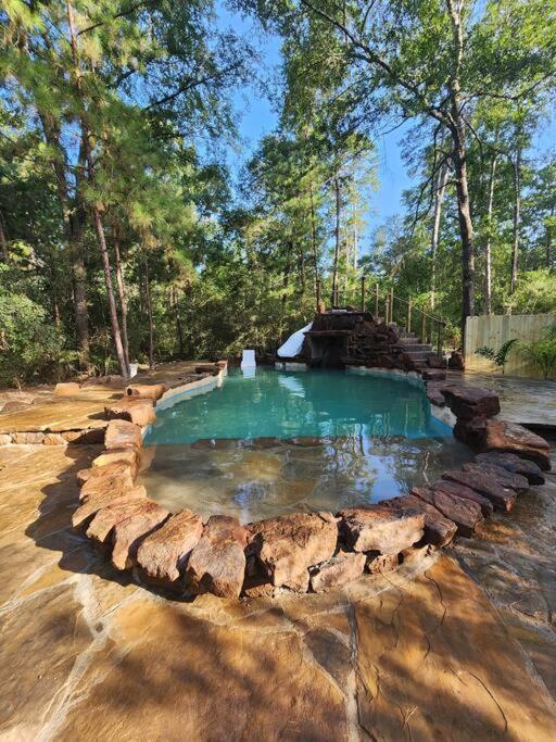 Waterfront Treehouse In A Magical Forest Waller Εξωτερικό φωτογραφία